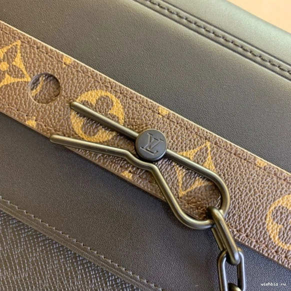 WIS VUITTON PM LOUIS STEAMER 0917